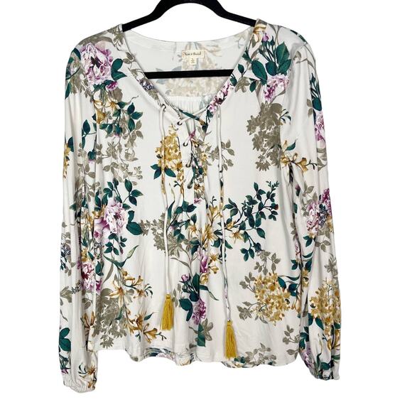 Hem & Thread Small S Cream Green Floral Lace Up Long Sleeve Blouse Top VNeck - Picture 1 of 8